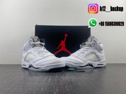 AIR JORDAN 5 RETRO 'WHITE BLACK' DD0587-ID1