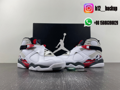 Air Jordan 8 Retro "Bugs Bunny" 305381-103