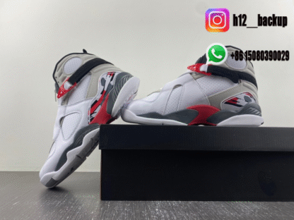 Air Jordan 8 Retro "Bugs Bunny" 305381-103 - Image 4