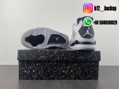 Air Jordan 4 "Military Black" DH6927-111 - Image 4