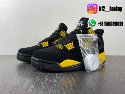 Air Jordan 4 Retro "Thunder" DH6927-017 - Image 2