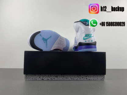 Air Jordan 5 Retro White Grape HQ7978-100 - Image 6