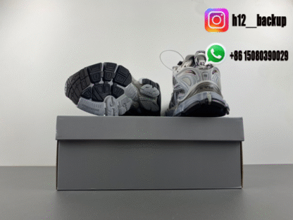 Balenciaga Runner 7.5 Gery 772774 W3RMU 2000 - Image 5