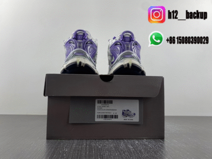 Balenciaga Runner 7.5 white purple 677402-W3RB3-5901 - Image 8