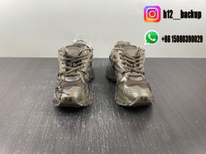 Balenciaga Runner 7.5 brown 677403-W3RBQ-2010 - Image 4