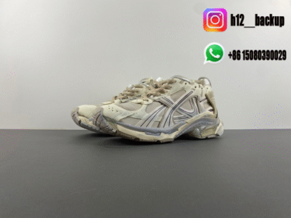Balenciaga 7.5 Grayish yellow 772767-W3RNY-9797 - Image 2