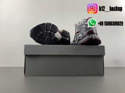 Balenciaga Runner 7.5 White gray wine red 772774-W3RBW-0312 - Image 6