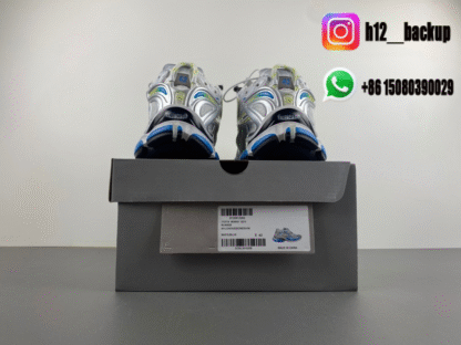 Balenciaga 7.5 silver blue green 772774-W3RNY-0213 - Image 6