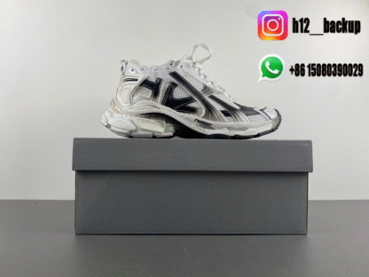 Balenciaga 7.5 White and black differentiated color 772774 WRUNG 9010 - Image 7