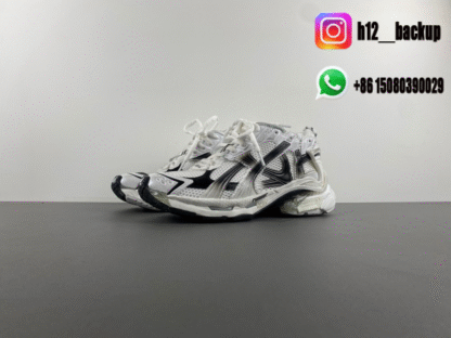 Balenciaga 7.5 White and black differentiated color 772774 WRUNG 9010 - Image 2