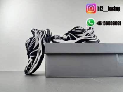 Balenciaga 7.5 Black  White 779064-W3RBXP-0213 - Image 7
