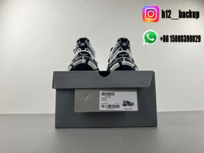 Balenciaga 7.5 Black  White 779064-W3RBXP-0213 - Image 5