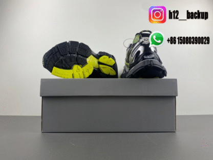 Balenciaga 7.5 silver black green 779066-W3RBXP-2315 - Image 6