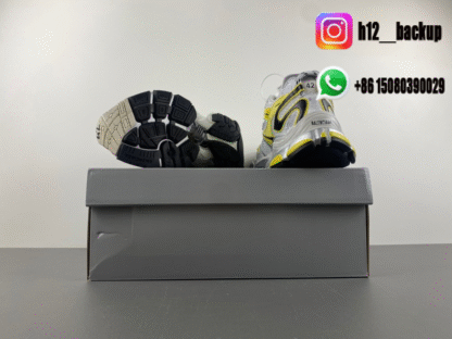 Balenciaga 7.5 silver yellow black 779066-W3RBXP-9710 - Image 6