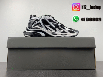 Balenciaga Runner 7 Gery Black 772774-W3RNY-DI1 - Image 4