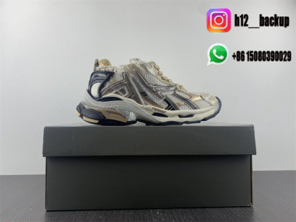 Balenciaga Runner 7 Gold Black 772774-W3RNY-DI4 - Image 3