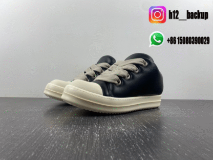 Jumbo Laced Padded Low Black White RU02C7893 LLPW2 - Image 2