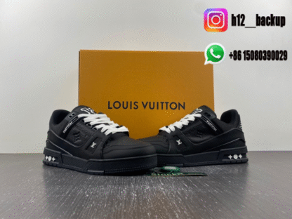 Louis Vuitton Trainer All Black LV2025-ID18