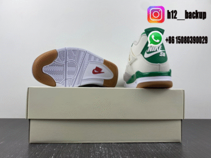 Nike SB x Air Jordan 4 ‘Pine Green’ DR5415-103 - Image 7