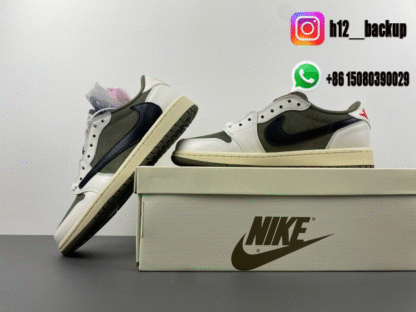 Travis Scott x Air Jordan 1 Low OG DM7866-200 - Image 5