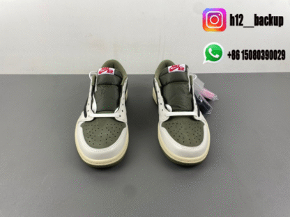 Travis Scott x Air Jordan 1 Low OG DM7866-200 - Image 4