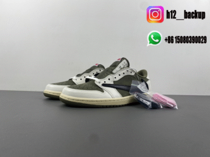 Travis Scott x Air Jordan 1 Low OG DM7866-200 - Image 2
