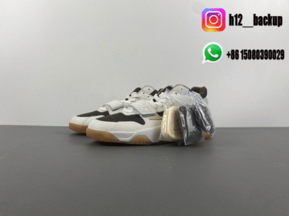Travis Scott x Jordan Cut The Check FZ8117-100 - Image 2