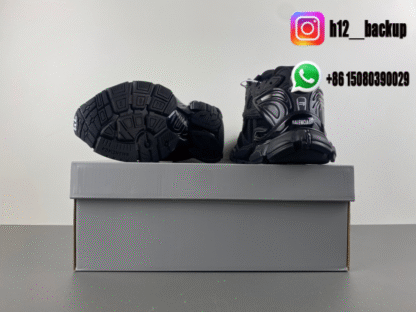 Balenciaga Runner 7.5 Black 772774-W3RBT 1000 - Image 5
