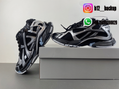 Balenciaga Runner 7.5 Black silver 772774 W3RNY 0322 - Image 5