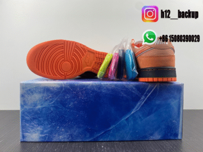 Concepts x Nike SB Dunk Low Orange Lobster FD8776-800 - Image 4