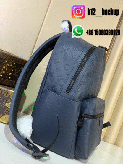 LV Backpack Discovery M14884 29x38x20cm - Image 2