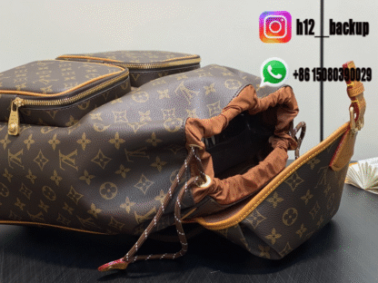 LV Backpack Montsouris M14105 34x40x17cm - Image 7