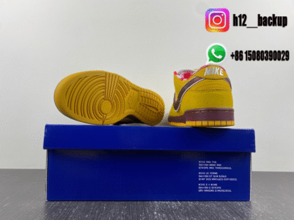 Nike Dunk Low Premium SB 'Yellow Lobster' 313170-137 - Image 6