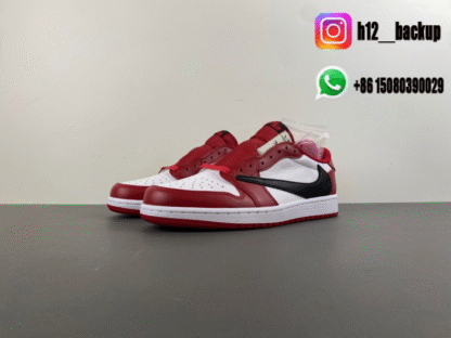 Travis Scott x Air Jordan 1 Low Chicago DM7866-101 - Image 2