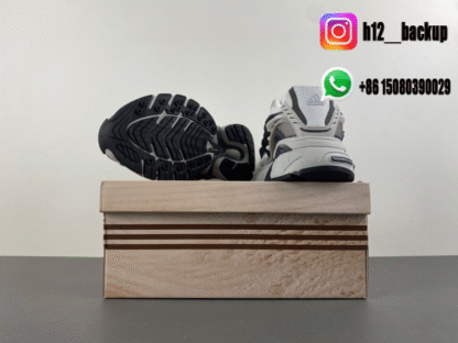 Pharrell x adidas Adistar Jellyfish White Black JP92622722 - Image 2