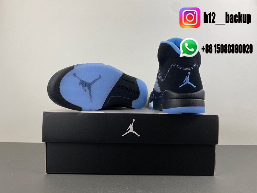 Air Jordan 5 Retro 2026 'Black University Blue' DD0587-008 - Image 4